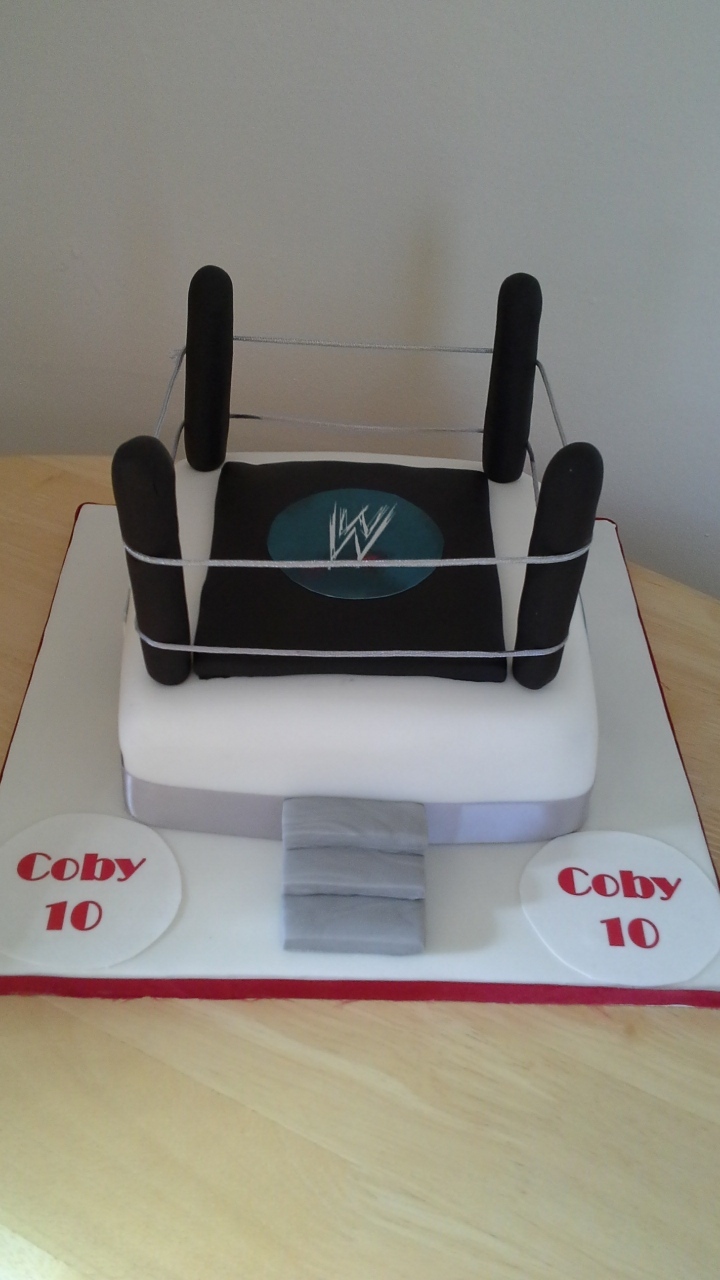 Wrestling-cake